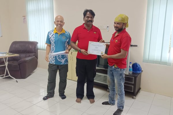 AED demonstration during First Aid Course Malaysia